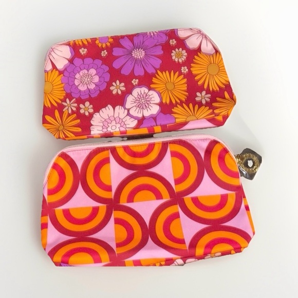 Estee Lauder Handbags - Estee Lauder Purple and Orange Accessories